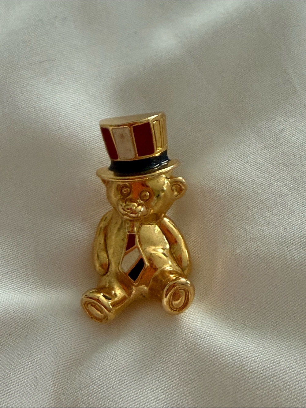Avon vintage Gold Teddy Bear Pin with Red white blue Enamel top Hat- patriotic